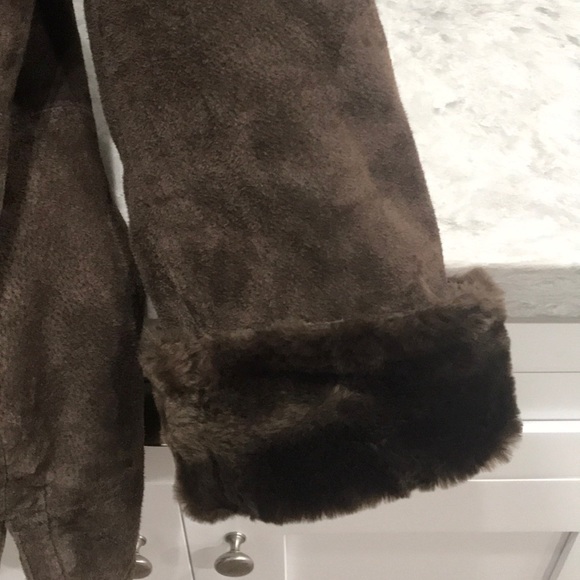 Jacket - Picture 3 of 5